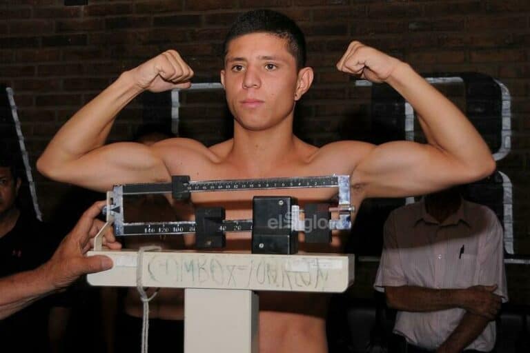 Rusito: Promising boxer Alejandro Gonzalez dies of cancer aged just 21.