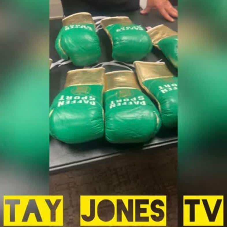 Tyson Fury gloves Tay Jones