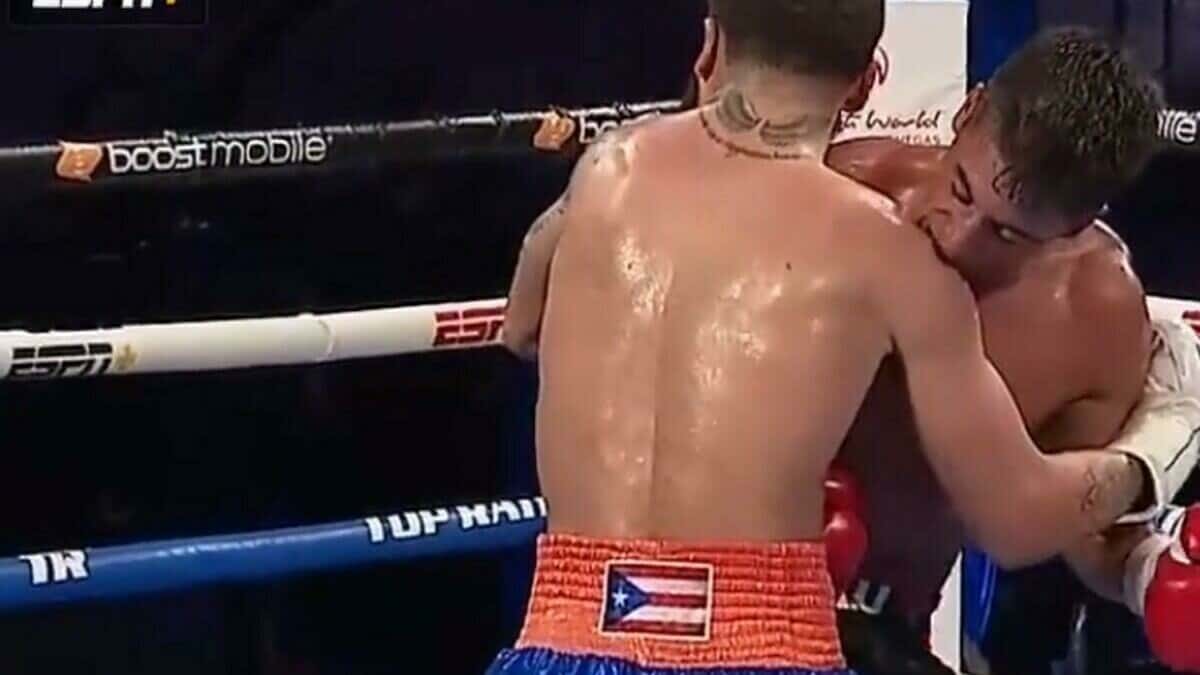 Josue Vargas bite Mike Tyson