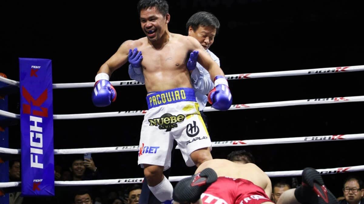 Manny Pacquiao beats DK Yoo
