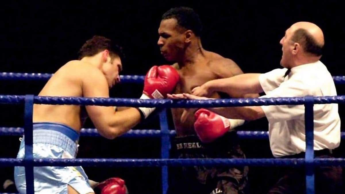 Mike Tyson vs Lou Savarese