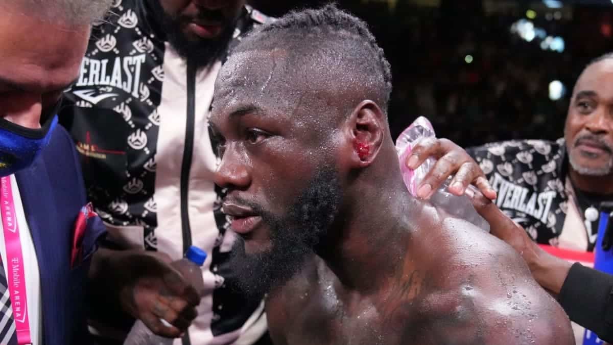 Deontay Wilder loses
