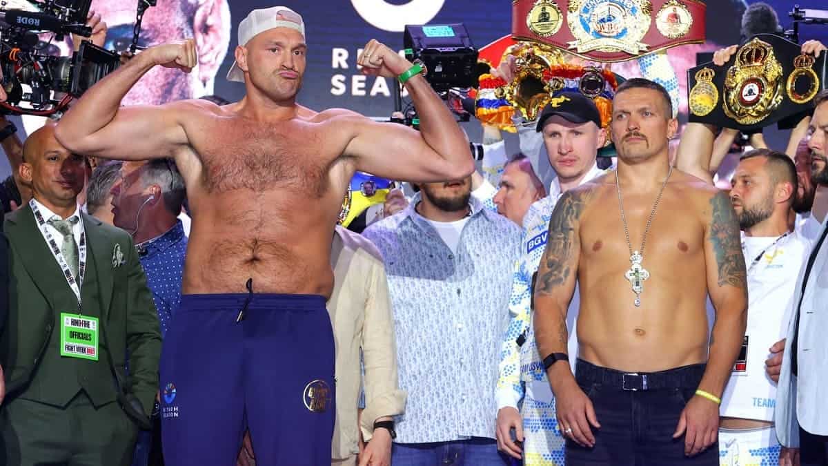 Tyson Fury vs Oleksandr Usyk weigh in